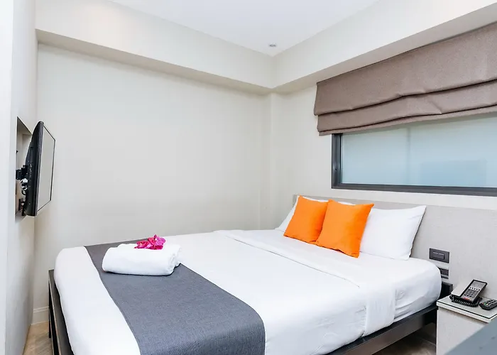 Lucky House Khaosan Hotel