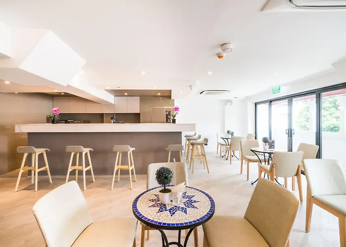Lucky House Khaosan Hotel
