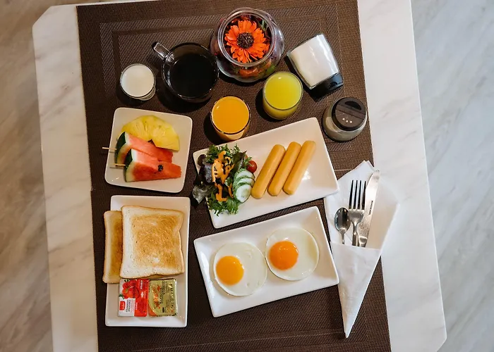 Lucky House Khaosan Hotel