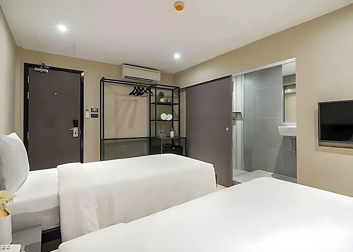 Lucky House Khaosan 2*